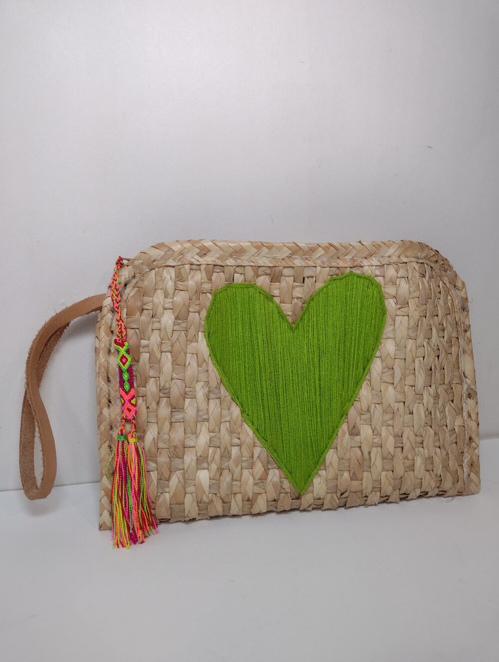 Woven Straw Wristlet with Green Heart Accent